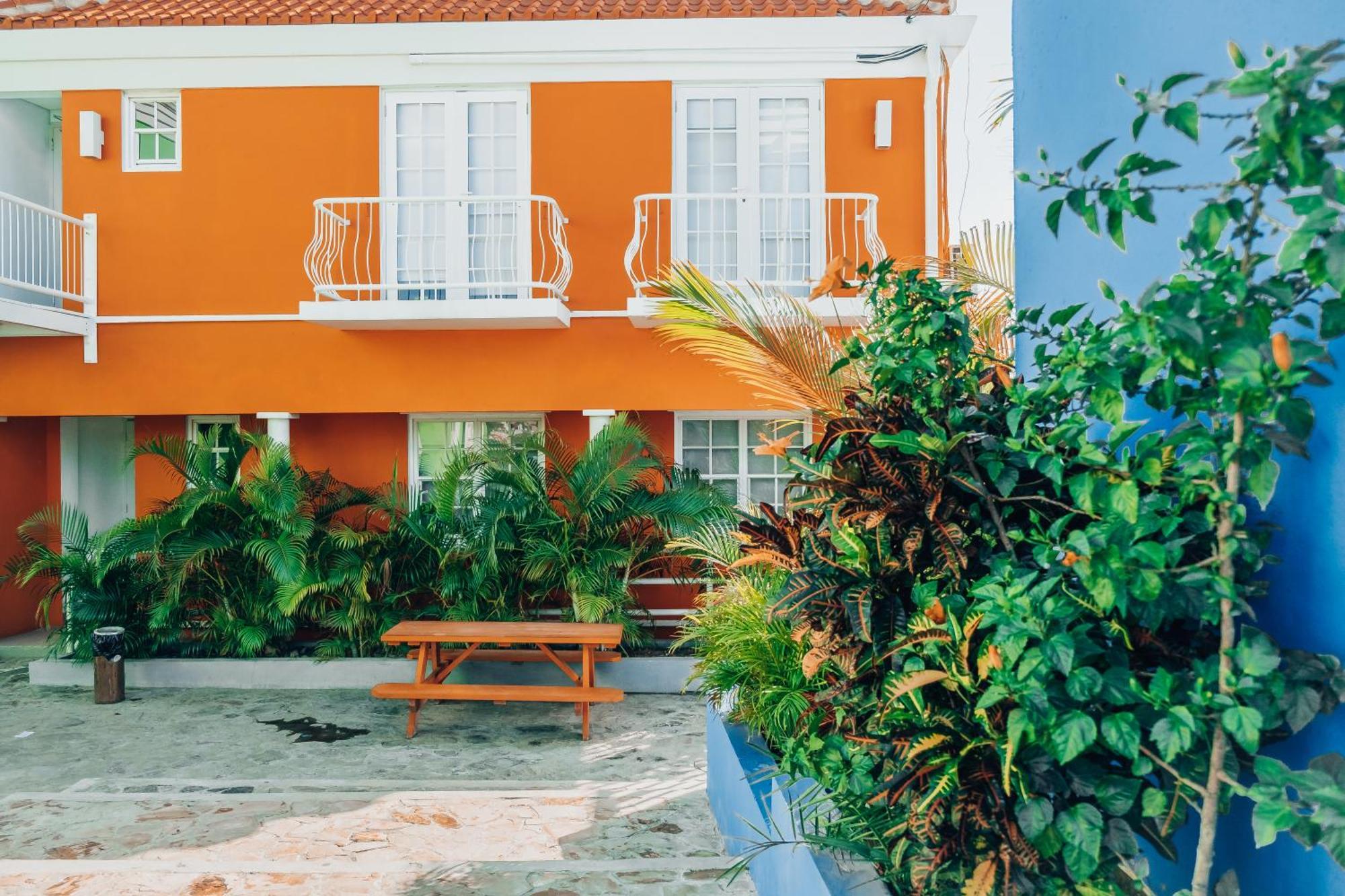 The Freedom Hotel Willemstad Ngoại thất bức ảnh