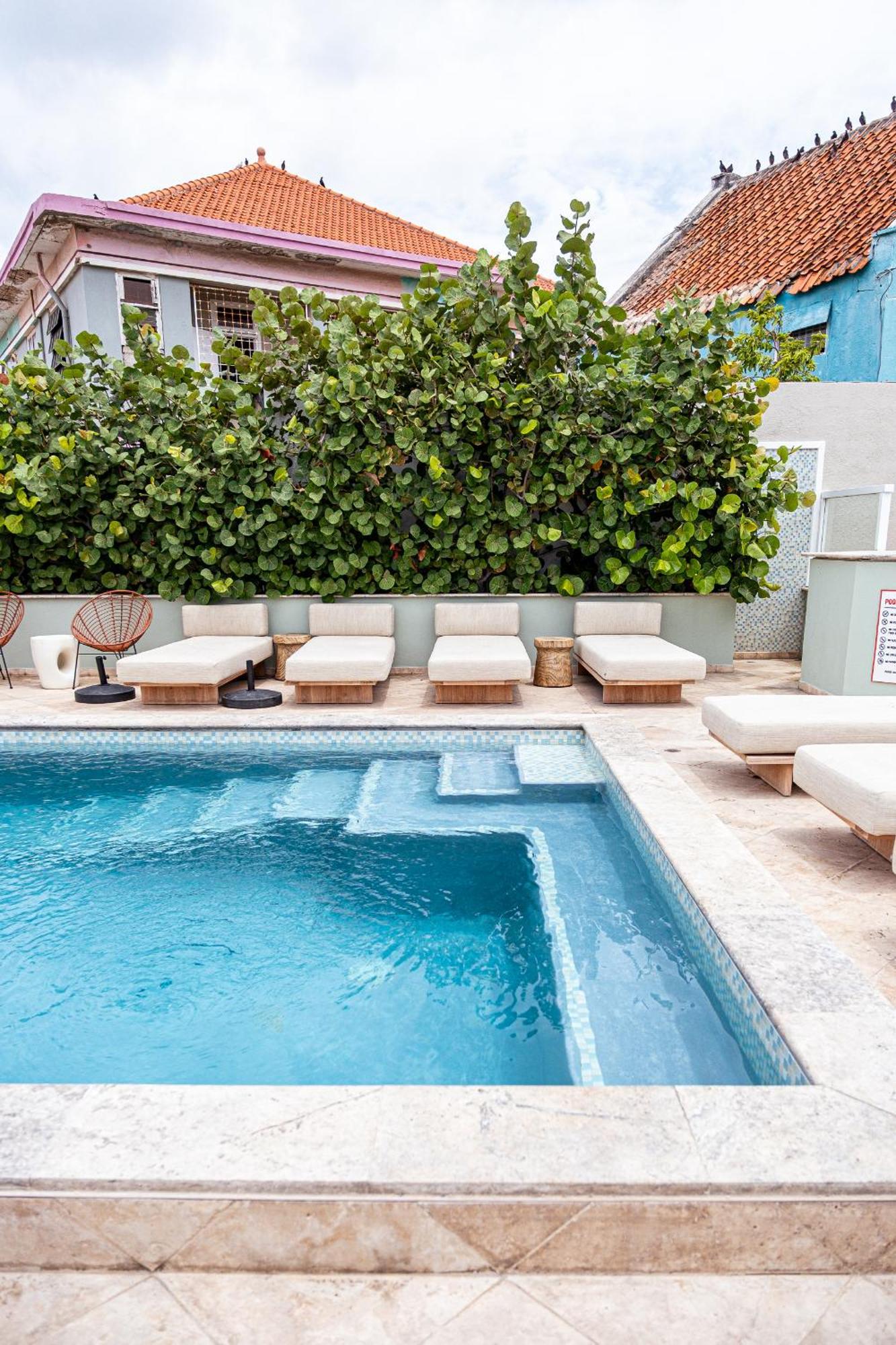 The Freedom Hotel Willemstad Ngoại thất bức ảnh